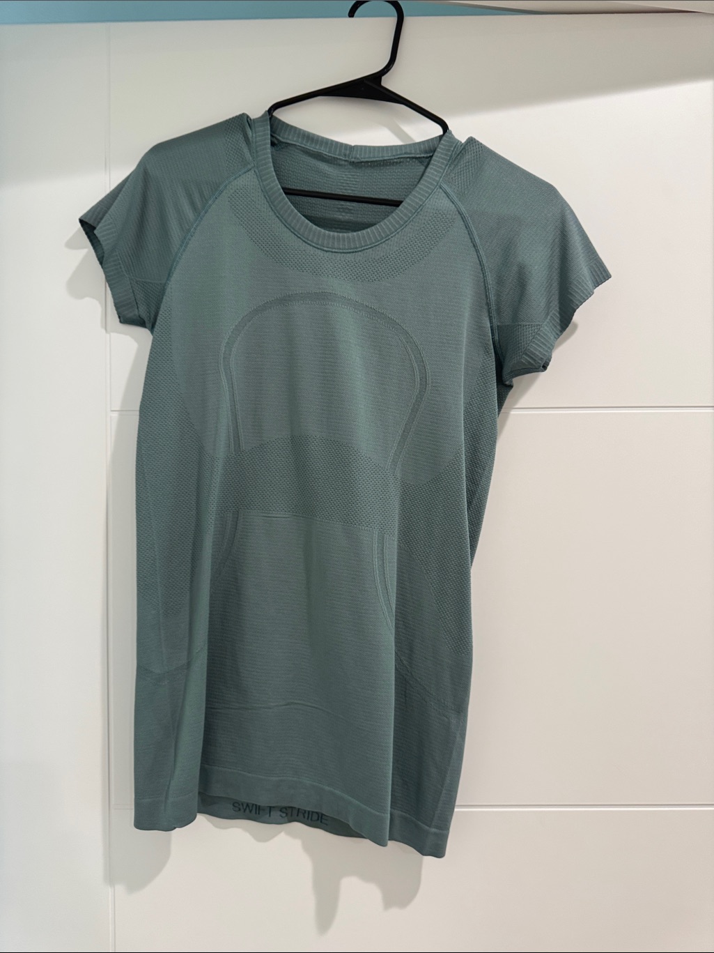 Lululemon Sage Green Swiftly Tech